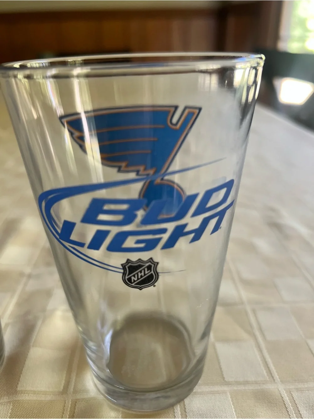 Budweiser Blue Logo Pint Glasses - Blue and White